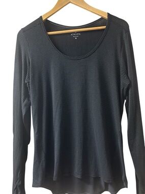 Athleta Momentum Black Long-Sleeve Scoop Neck Top